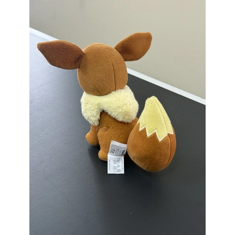Pokemon Eevee Smile Tomy Plush Stuffed Animal Toy Doll